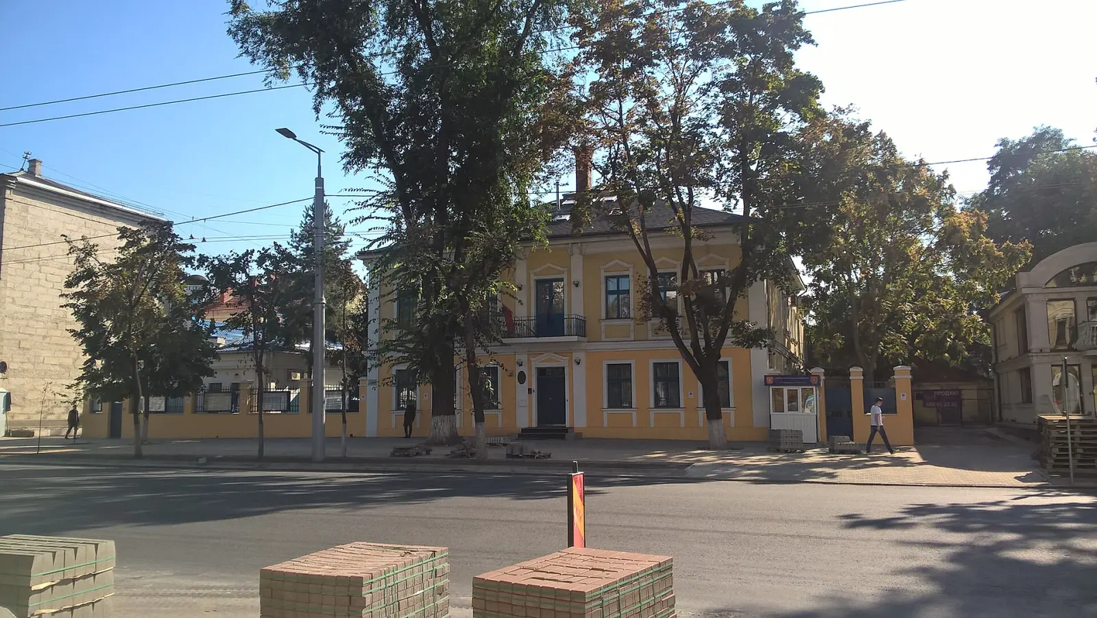 Fotografie reală pe Bulevardul Ștefan cel Mare și Sfânt, Chișinău